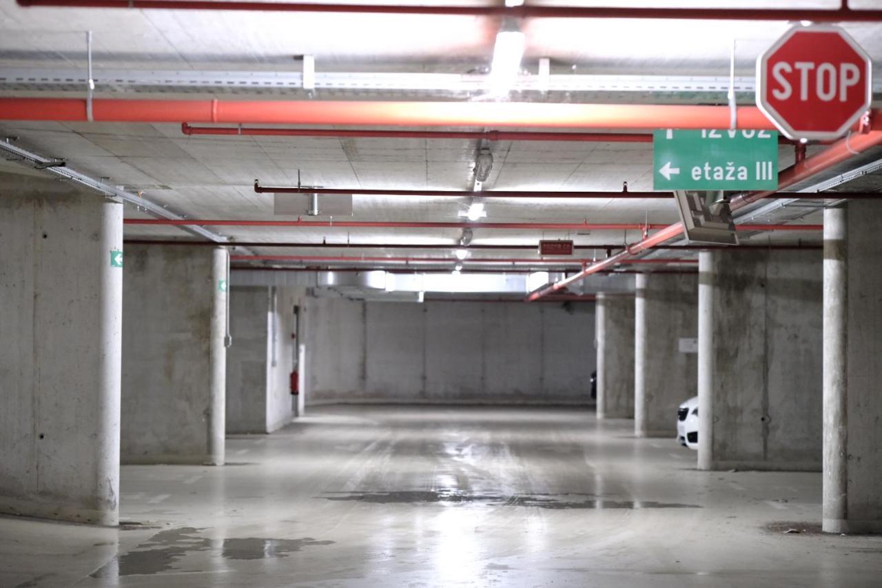 Central Apartment Maister Kranj Ngoại thất bức ảnh